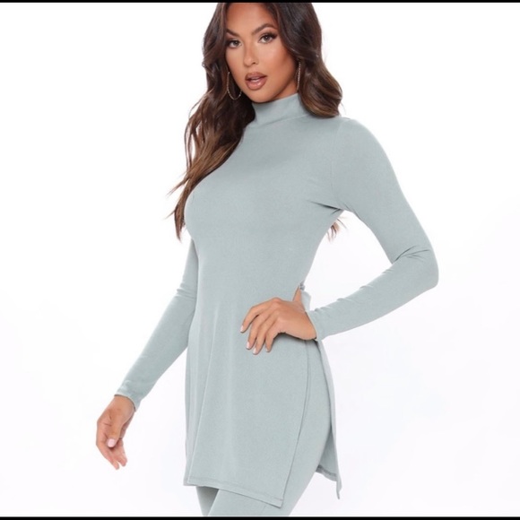 Fashion Nova  tunic dress - Picture 2 of 4